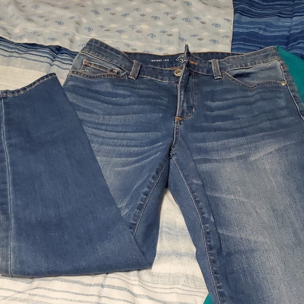 Skinny jeans size 8.